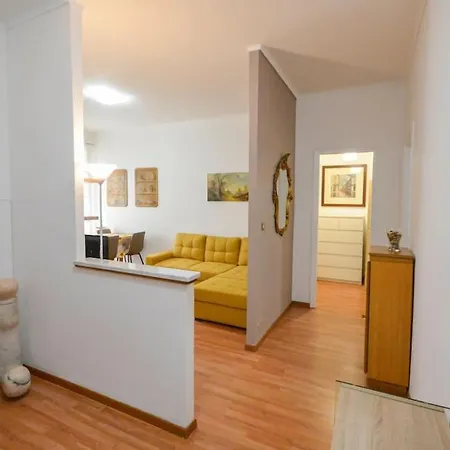 Cucco Apartment