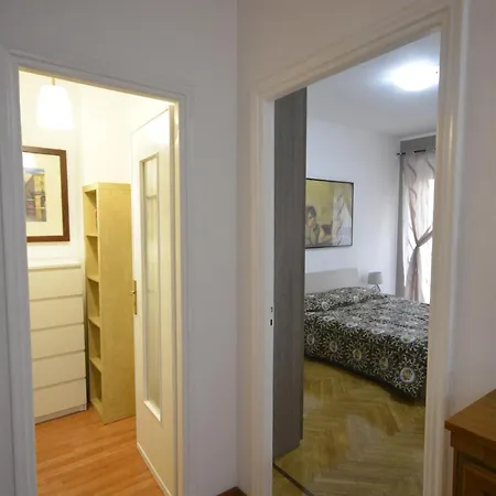 Cucco Apartment *